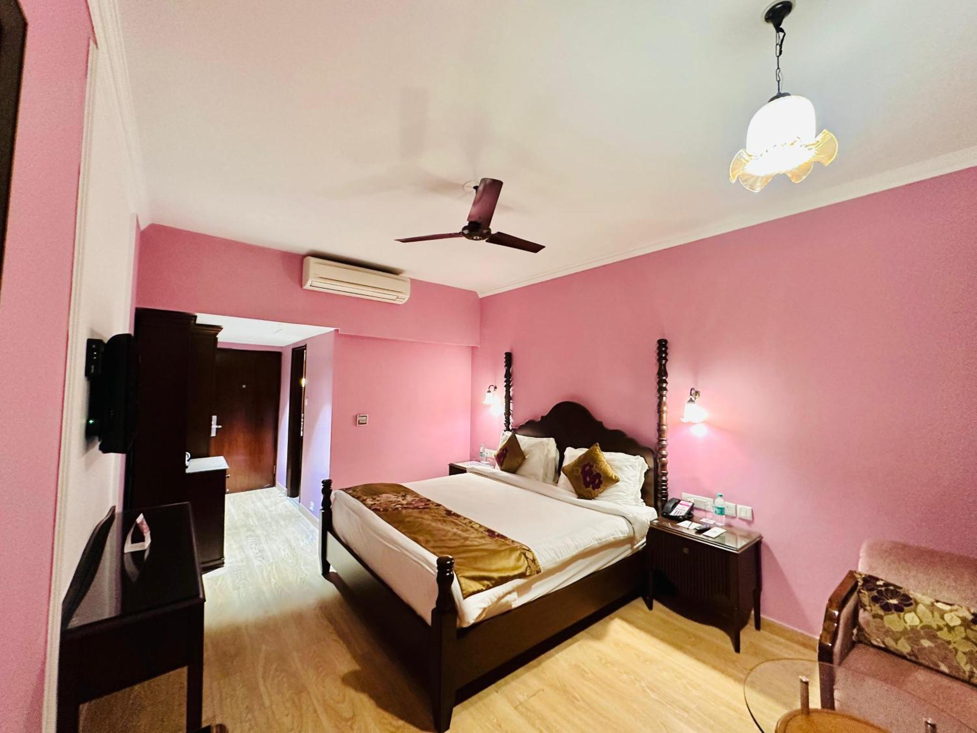 Royal Orchid Fort Resort Mussoorie Kültér fotó