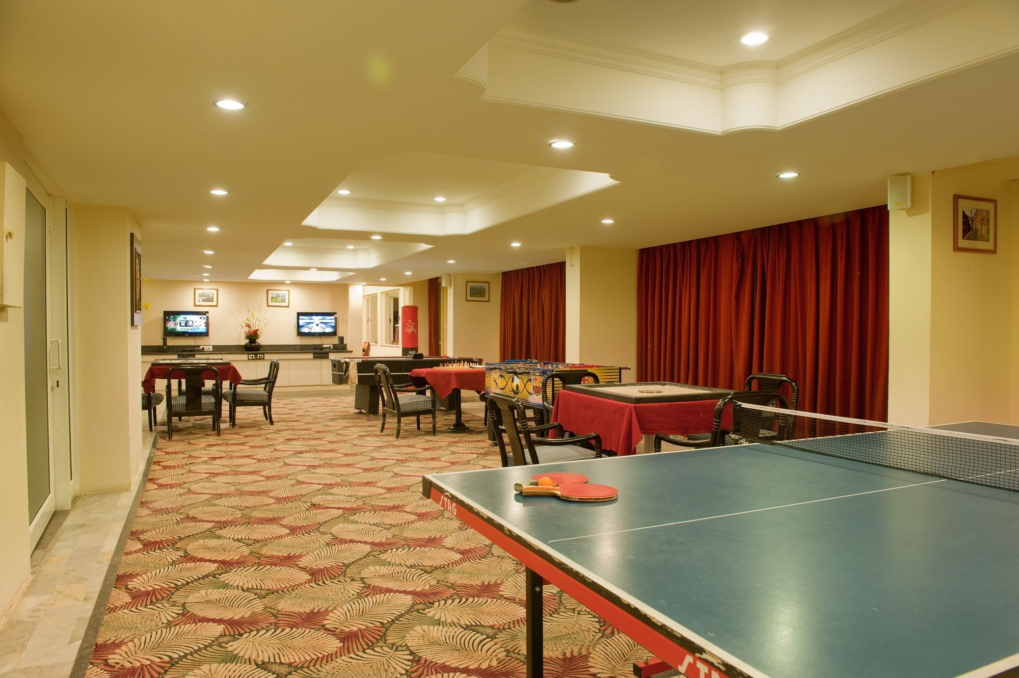 Royal Orchid Fort Resort Mussoorie Kültér fotó
